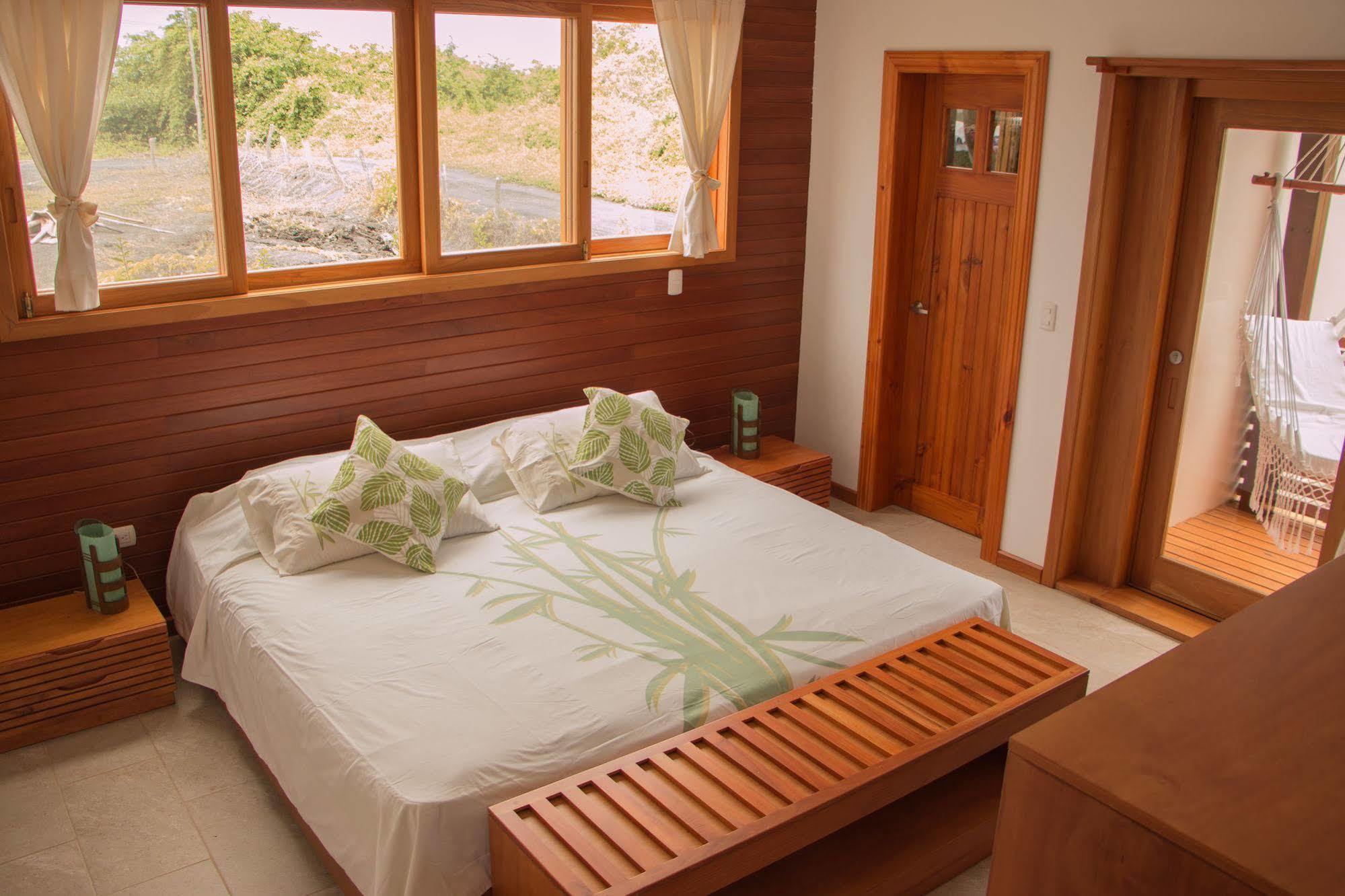 Chez Manany Galapagos Ecolodge Puerto Villamil Kültér fotó